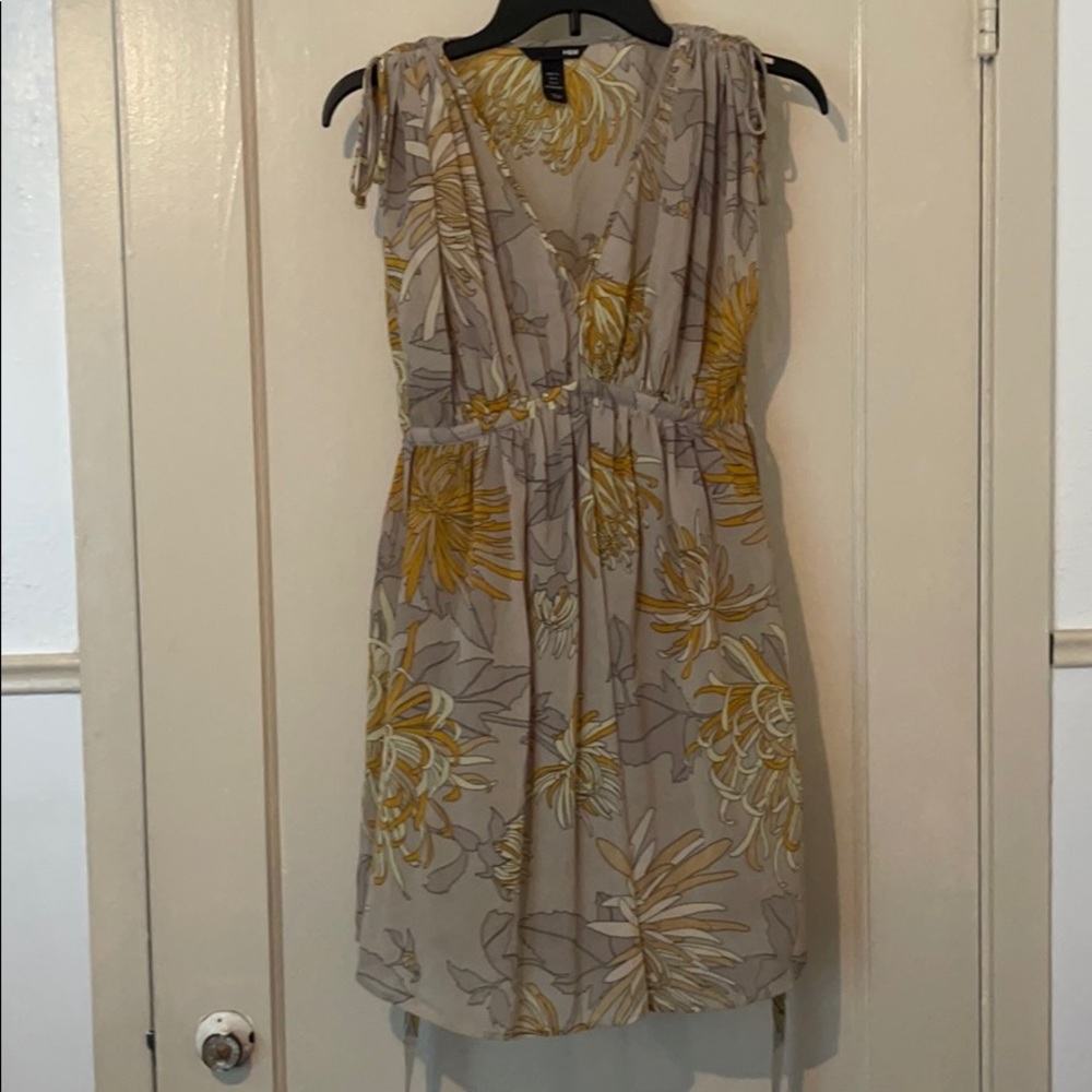 H&M tunic dress 🌻